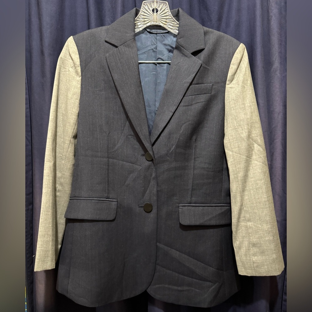 Two-Tone Dark Blue and Cream Women’s Blazer